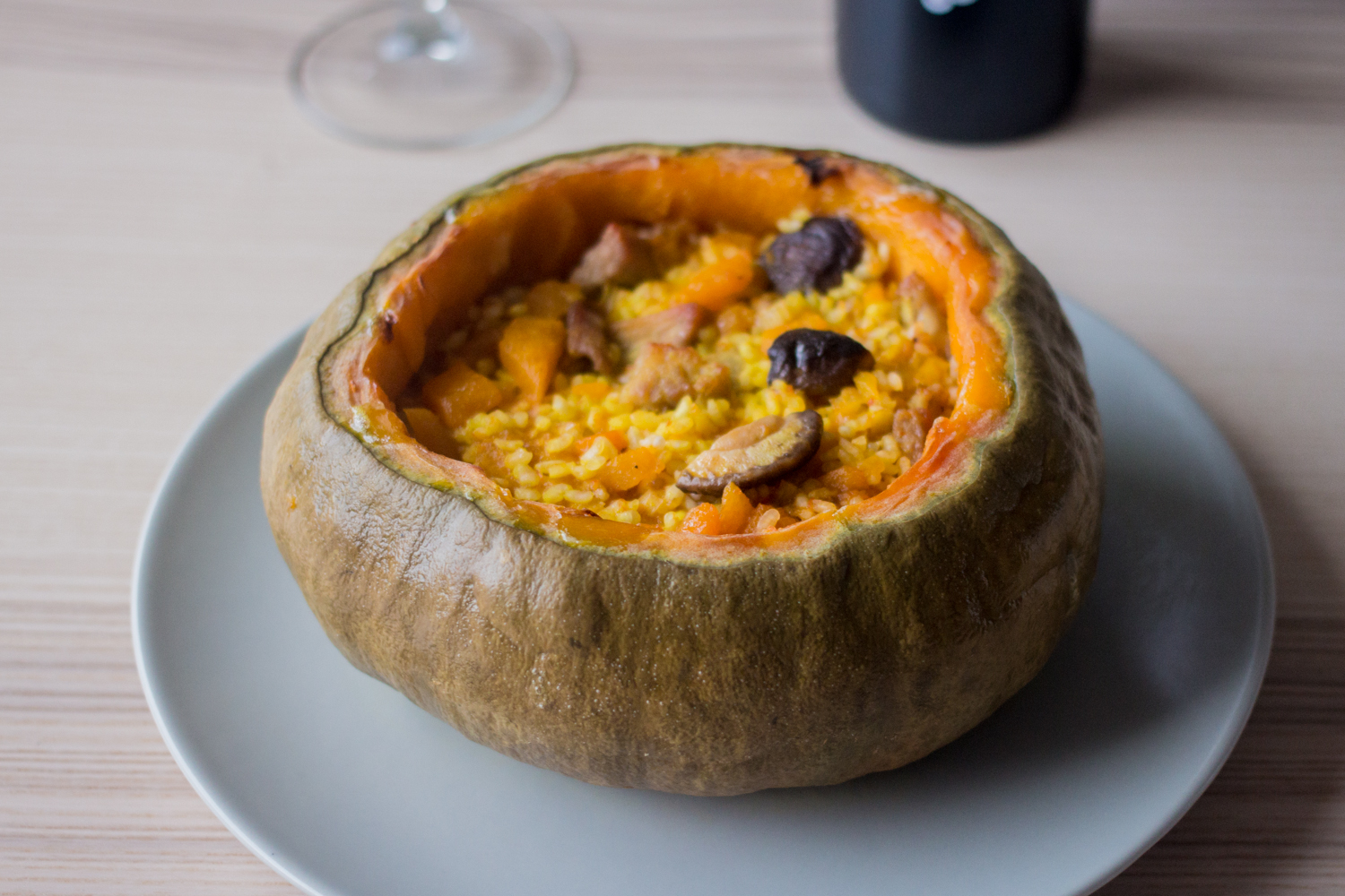 Arroz en calabaza con secreto y shiitake • Somnatur